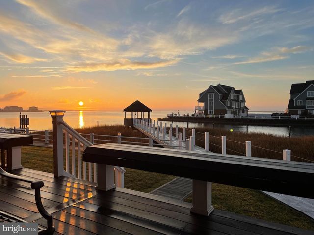 1401 HARBOUR CV S, Somers Point, NJ 08244