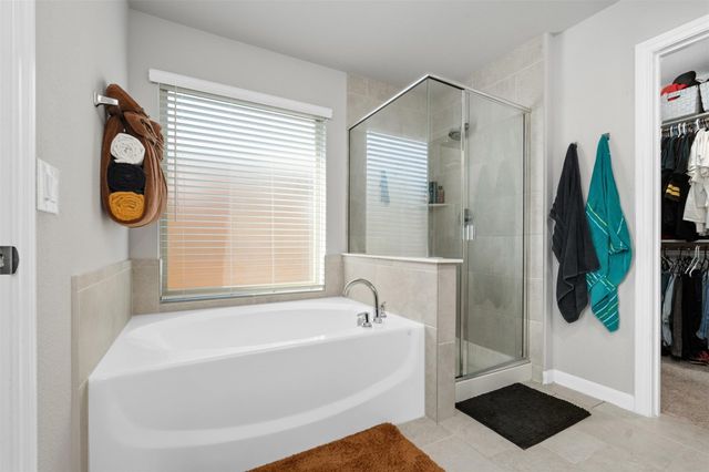 4513 Pentridge Drive, Crowley, TX 76036