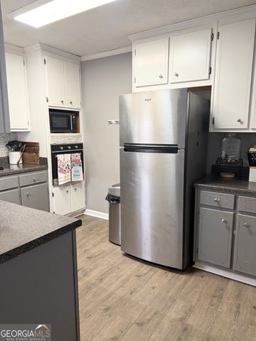 103 El Prado Circle, Thomaston, GA 30286