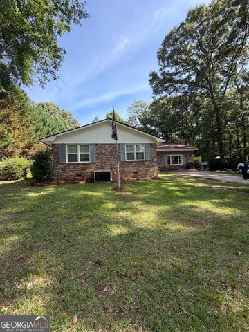 103 El Prado Circle, Thomaston, GA 30286