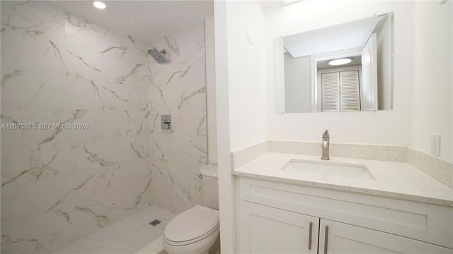 4291 NW 9th Avenue 101, Deerfield Beach, FL 33064