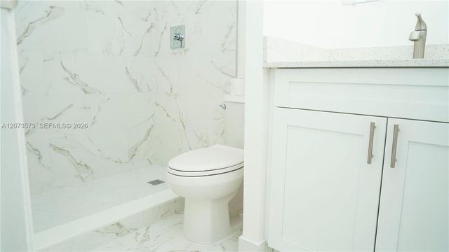 4291 NW 9th Avenue 101, Deerfield Beach, FL 33064