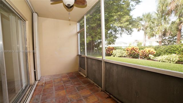 4291 NW 9th Avenue 101, Deerfield Beach, FL 33064