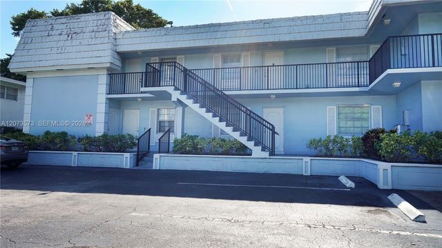 4291 NW 9th Avenue 101, Deerfield Beach, FL 33064