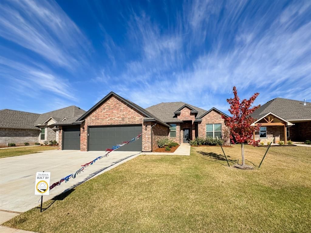 2913 Summit Hollow Circle, Norman, OK 73071