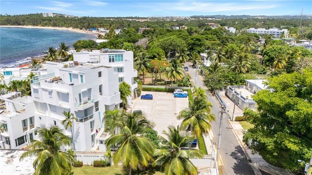 9 PASEO DE LA BALANDRA 9, Vega Alta, PR 00692