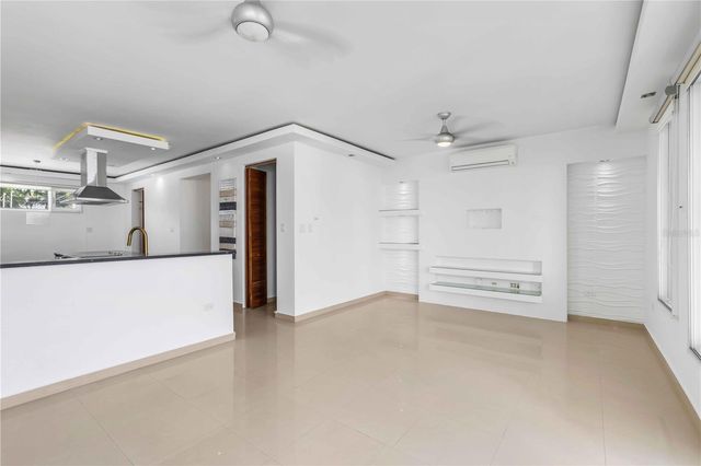 9 PASEO DE LA BALANDRA 9, Vega Alta, PR 00692