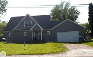 8164 River Road, Cottrellville Twp, MI 48039