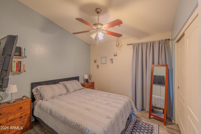 2907 E WHISPERING WIND Drive, Phoenix, AZ 85024