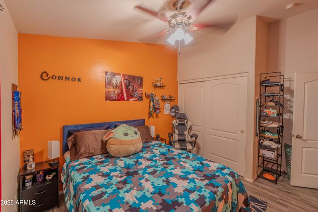 2907 E WHISPERING WIND Drive, Phoenix, AZ 85024