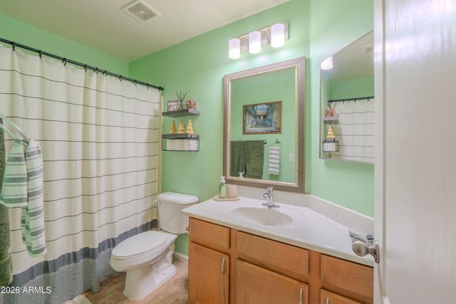 2907 E WHISPERING WIND Drive, Phoenix, AZ 85024