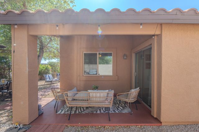 2907 E WHISPERING WIND Drive, Phoenix, AZ 85024