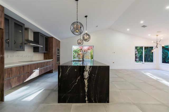 3950 Shearwater Dr, Jupiter, FL 33477