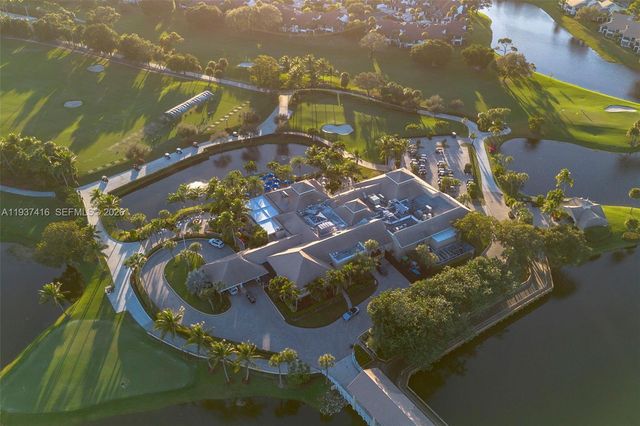 3950 Shearwater Dr, Jupiter, FL 33477