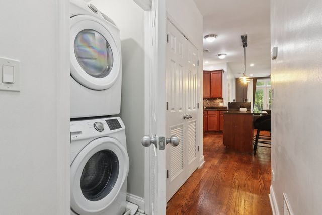 4145 S Wabash Avenue 1N, Chicago, IL 60653