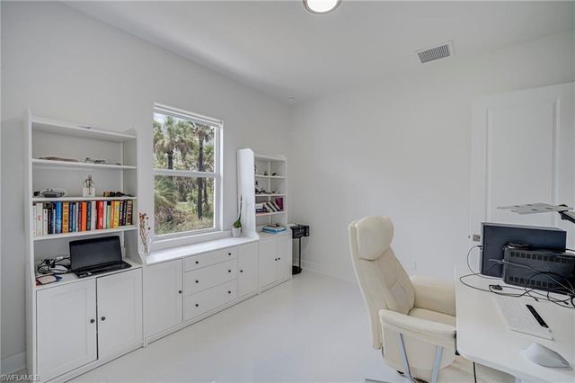 2662 36th AVE SE, Naples, FL 34117