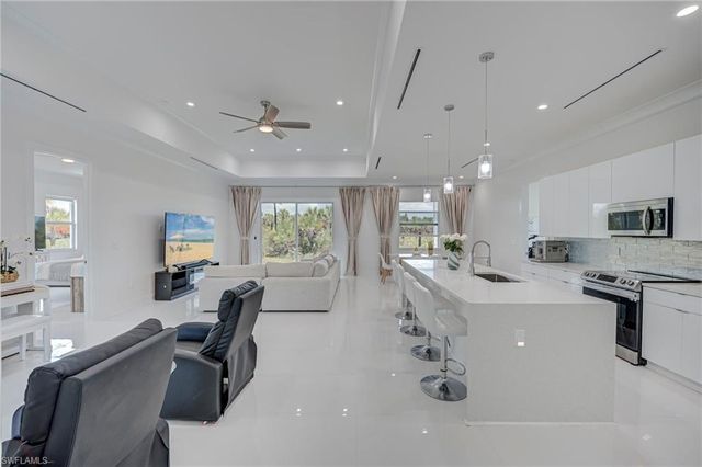 2662 36th AVE SE, Naples, FL 34117