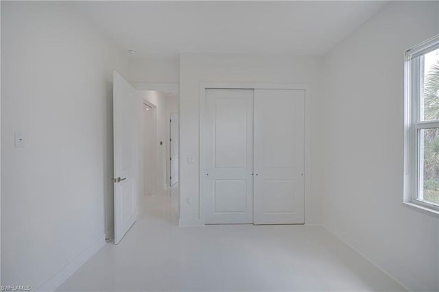2662 36th AVE SE, Naples, FL 34117