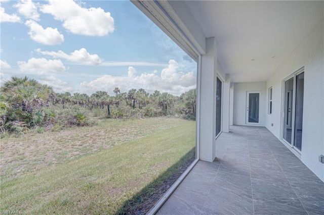 2662 36th AVE SE, Naples, FL 34117