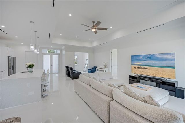 2662 36th AVE SE, Naples, FL 34117