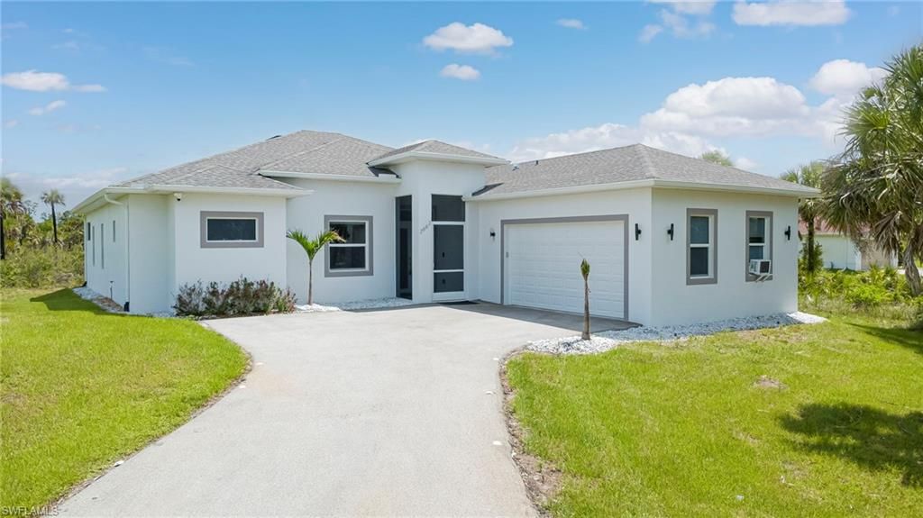 2662 36th AVE SE, Naples, FL 34117