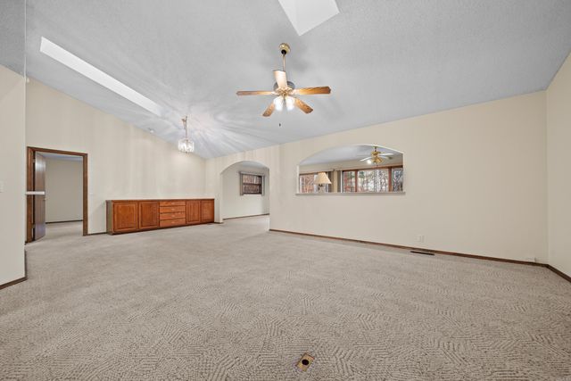 34 Alicante Way, Hot Springs Village, AR 71909