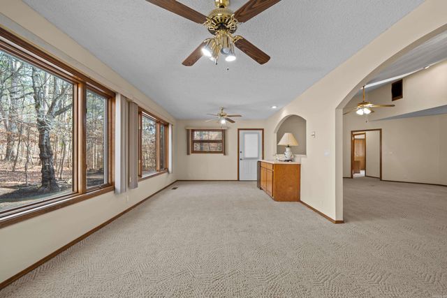 34 Alicante Way, Hot Springs Village, AR 71909