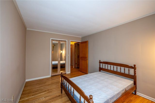 2990 Hampton Road, Cleveland, OH 44120