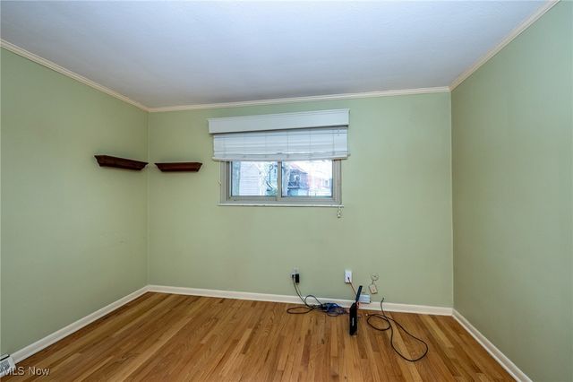 2990 Hampton Road, Cleveland, OH 44120