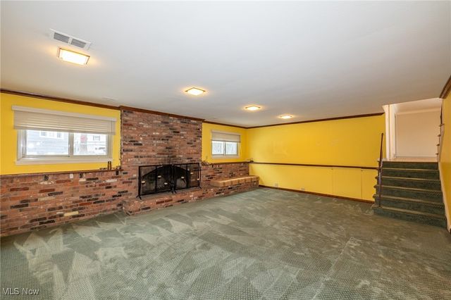 2990 Hampton Road, Cleveland, OH 44120