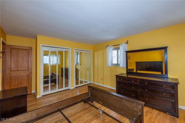 2990 Hampton Road, Cleveland, OH 44120