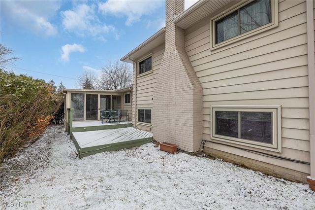 2990 Hampton Road, Cleveland, OH 44120