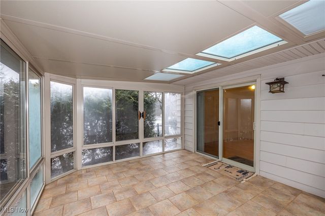 2990 Hampton Road, Cleveland, OH 44120