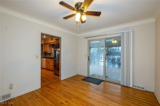 2990 Hampton Road, Cleveland, OH 44120