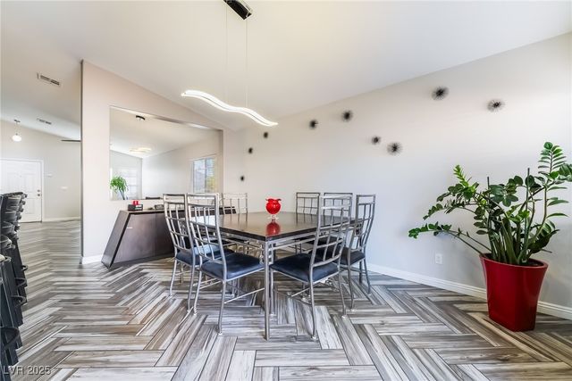 2348 Buffalo Run Avenue, Las Vegas, NV 89123