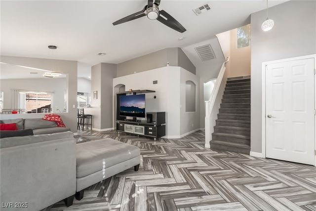 2348 Buffalo Run Avenue, Las Vegas, NV 89123