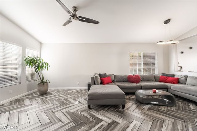 2348 Buffalo Run Avenue, Las Vegas, NV 89123