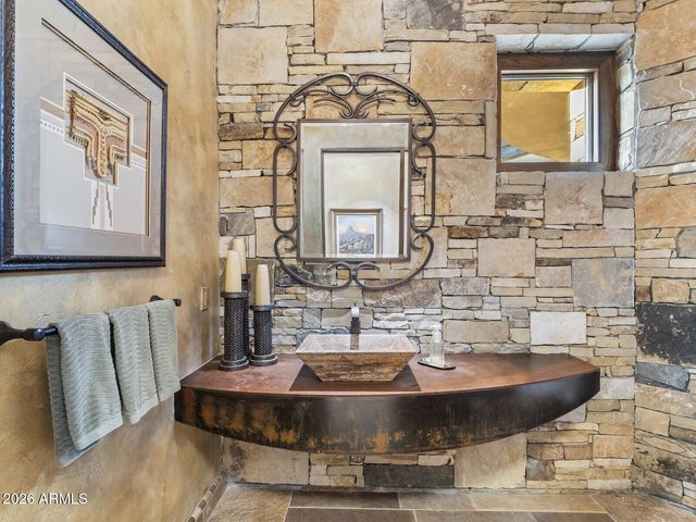 42325 N 108TH Street, Scottsdale, AZ 85262