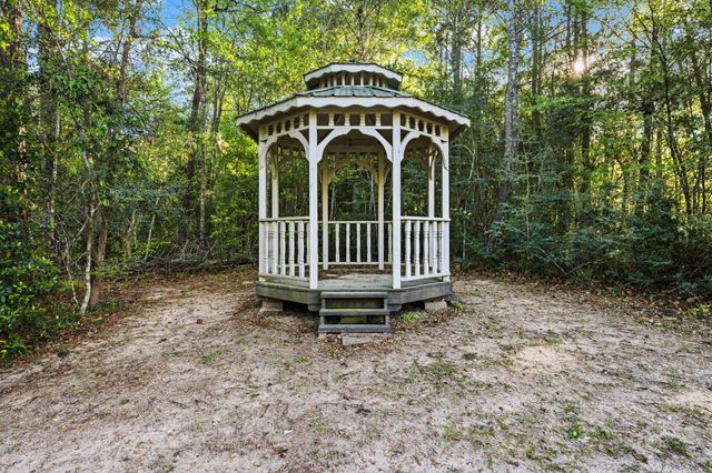 180 Heron Lane, Coldspring, TX 77331