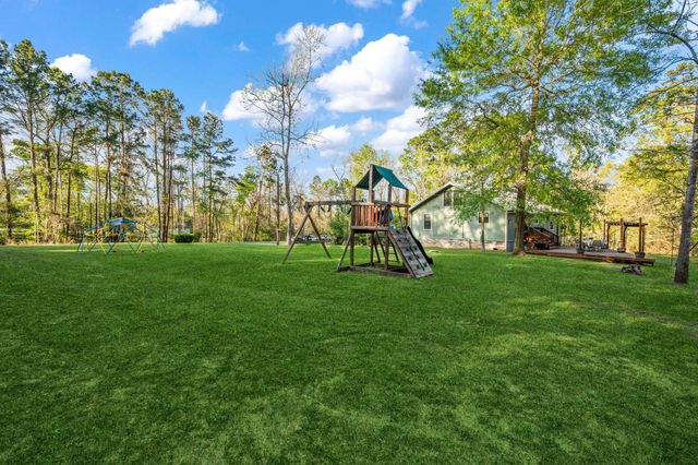 180 Heron Lane, Coldspring, TX 77331