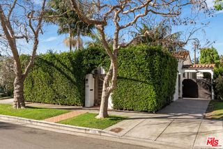105 S La Jolla Avenue, Los Angeles, CA 90048