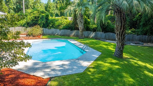 181 Pekoe Court, Summerville, SC 29483