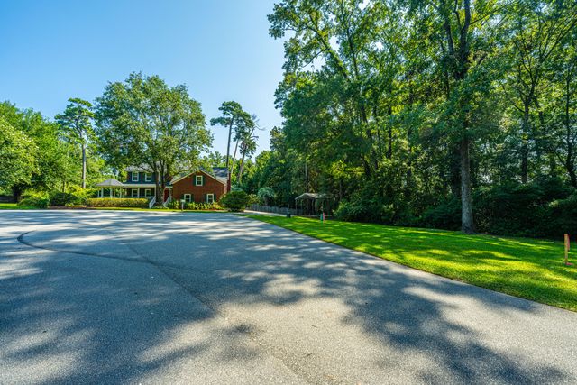 181 Pekoe Court, Summerville, SC 29483