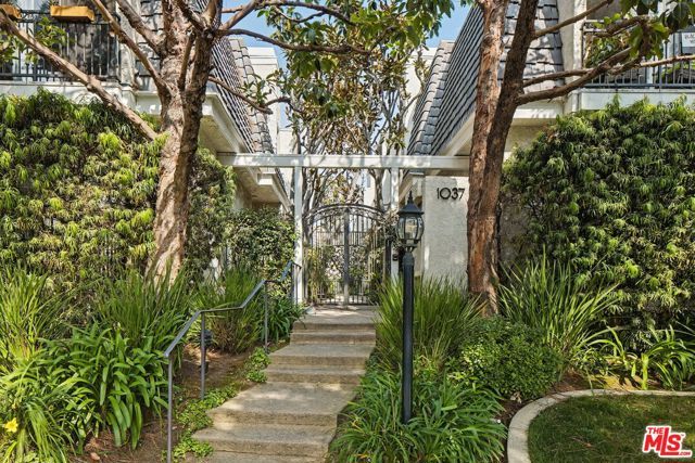 1037 16th Street 10, Santa Monica, CA 90403