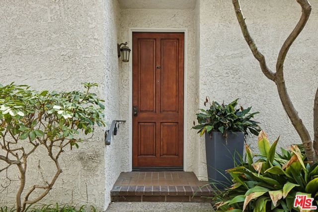 1037 16th Street 10, Santa Monica, CA 90403