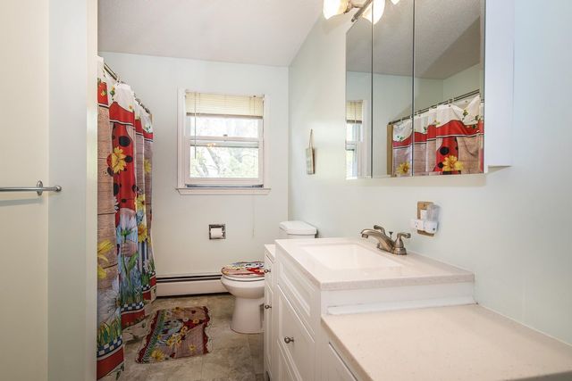 180 David Road, Rutland Town, VT 05701