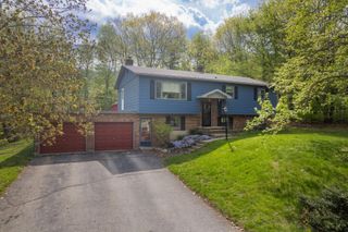 180 David Road, Rutland Town, VT 05701