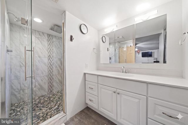 13025 THUNDER RD, King George, VA 22485