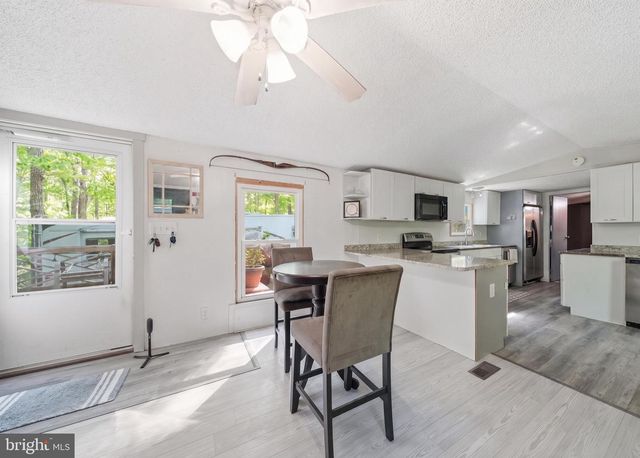 13025 THUNDER RD, King George, VA 22485