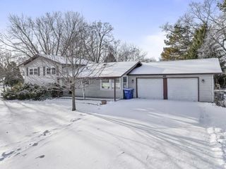 5310 Larkspur Lane, Lisle, IL 60532